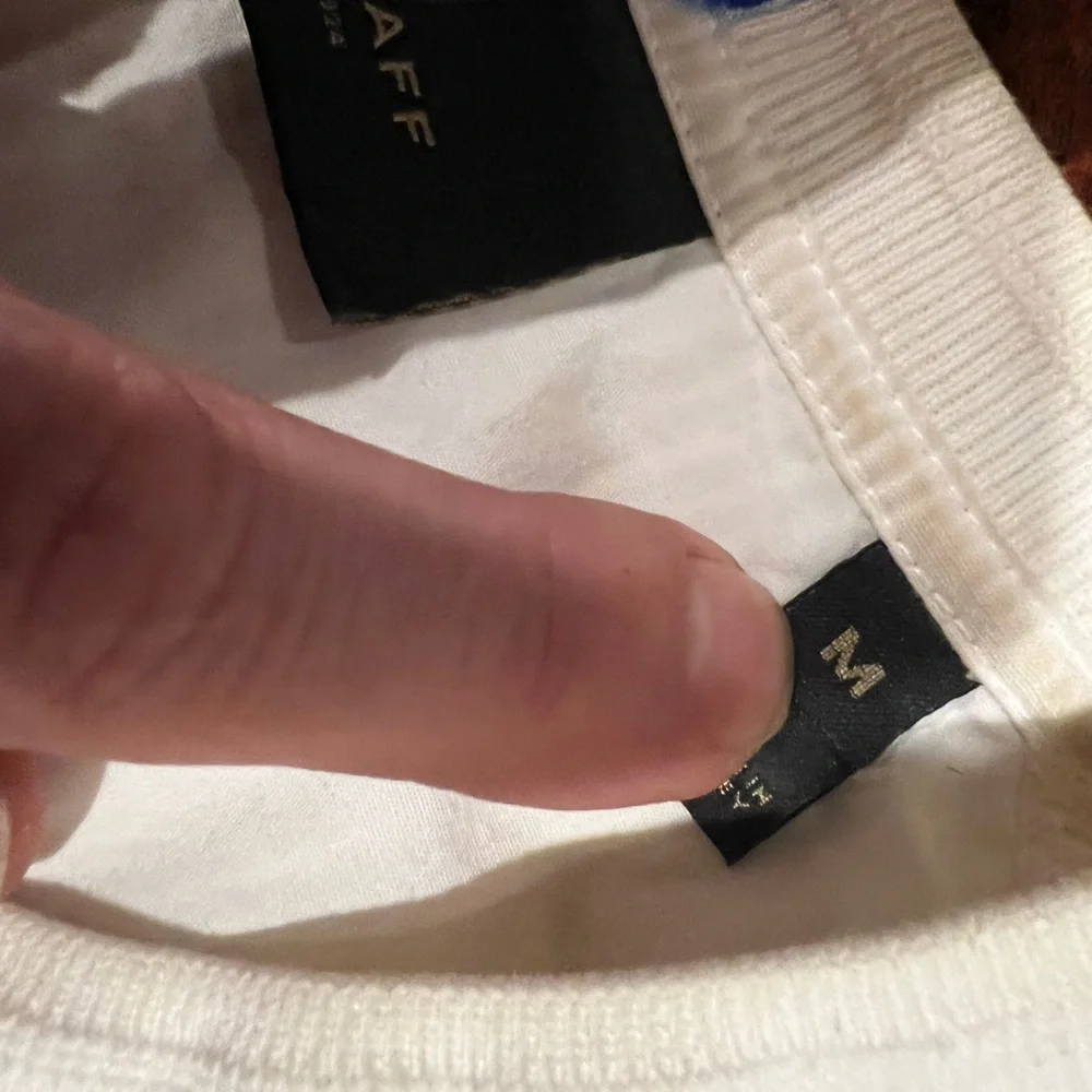 Belstaff imported White Ribbed Long Sleeve Henley Top Medium Shoulder emblem - Picture 7 of 8